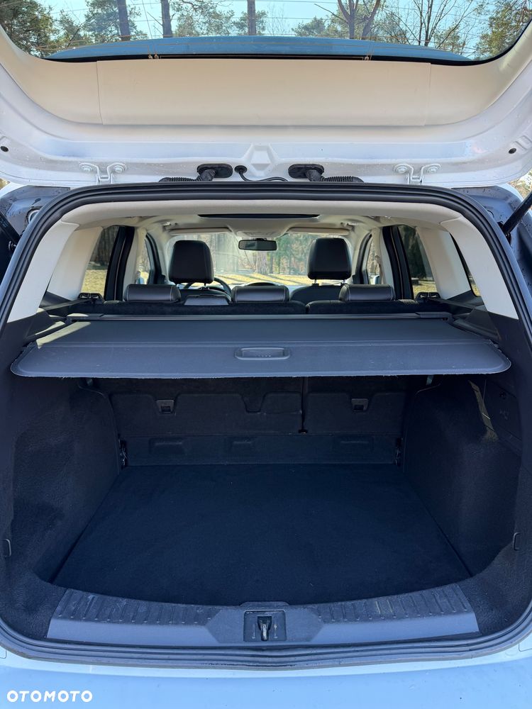 Ford Kuga 2.0 TDCi 4x4 Individual - 10