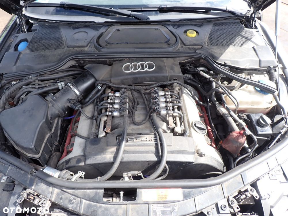 CZĘŚCI - Audi A8 D3 4,2 335KM BFM SEDAN AT GNU 4X4 lakier LZ9W 2002r. INDEX - 10153 - 5