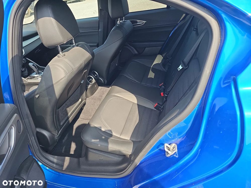 Alfa Romeo Giulia 2.0 Turbo Veloce Q4 - 20