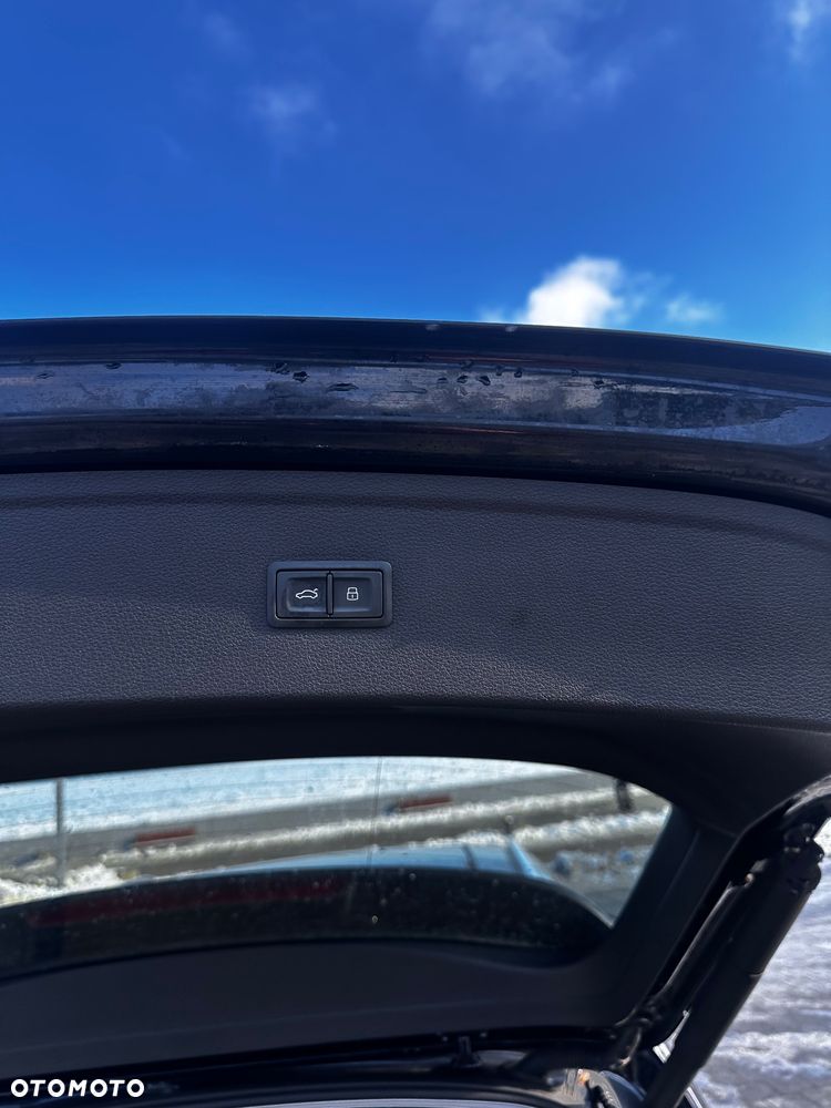 Audi Q5 2.0 TFSI Quattro Sport S tronic - 9