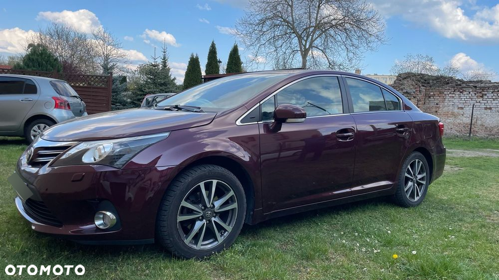 Toyota Avensis 1.8 Premium - 2