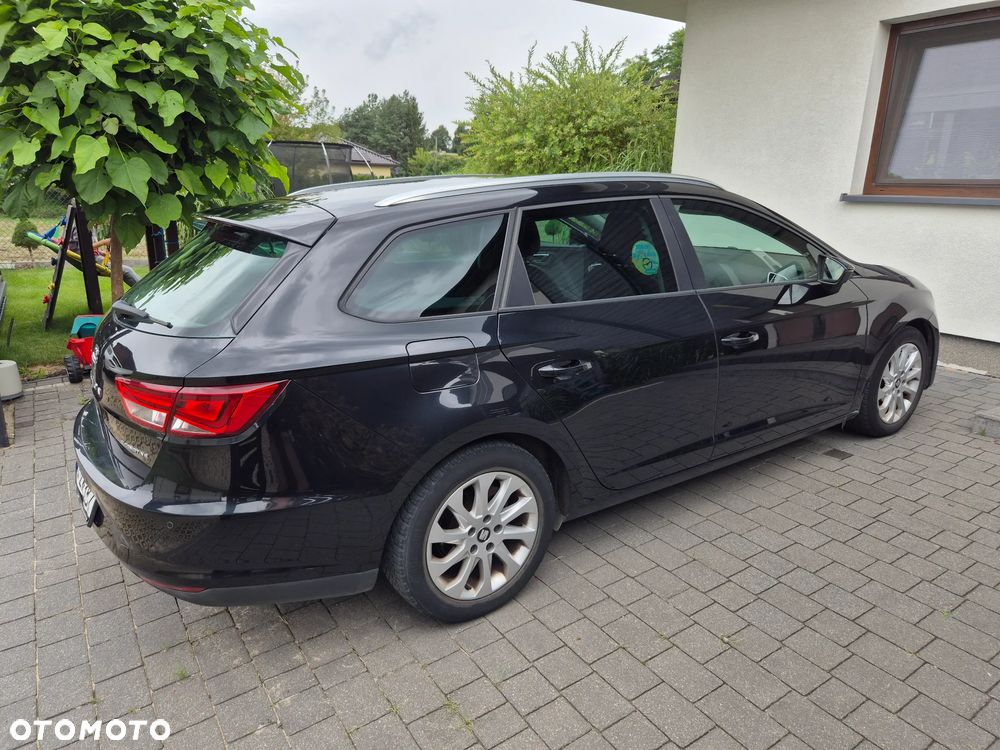 Seat Leon 1.6 TDI ECOMOTIVE Style - 2
