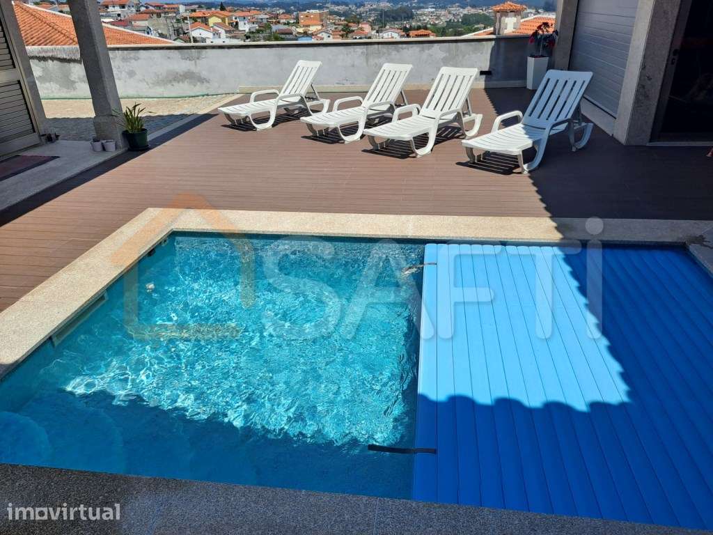 Casa térrea com piscina - Grande imagem: 2/27