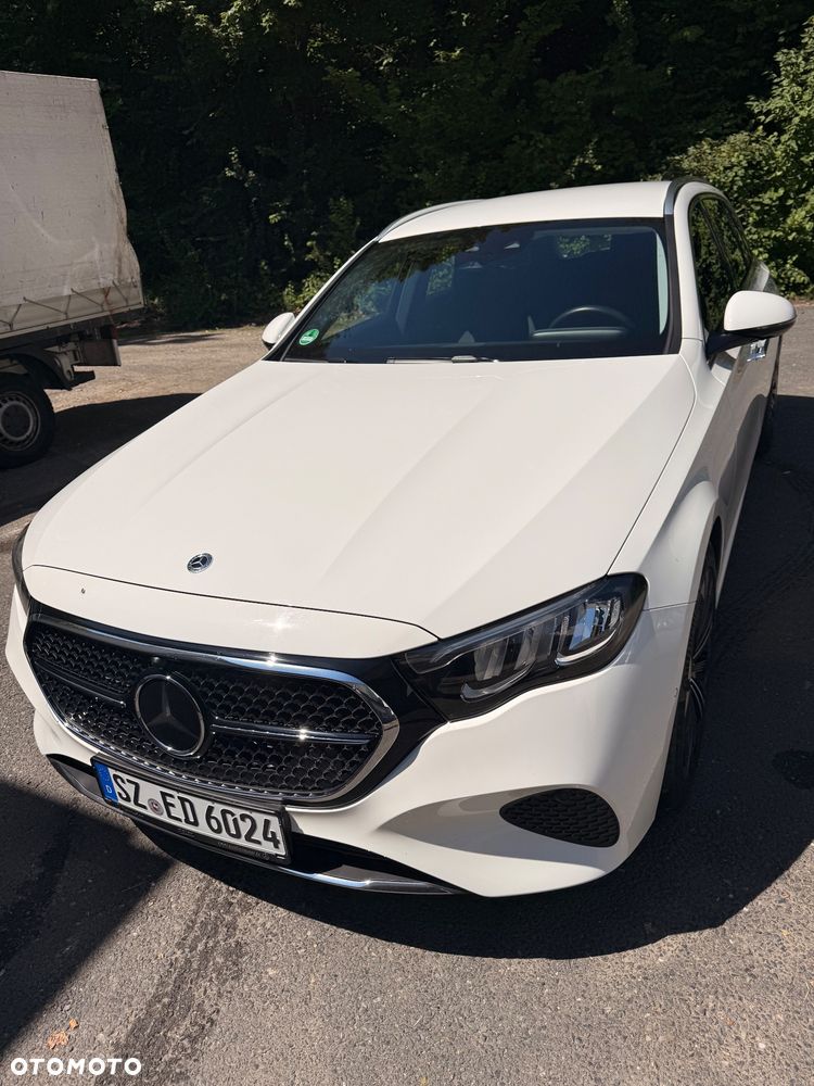 Mercedes-Benz Klasa E 300 de PHEV Avantgarde 9G-Tronic - 7