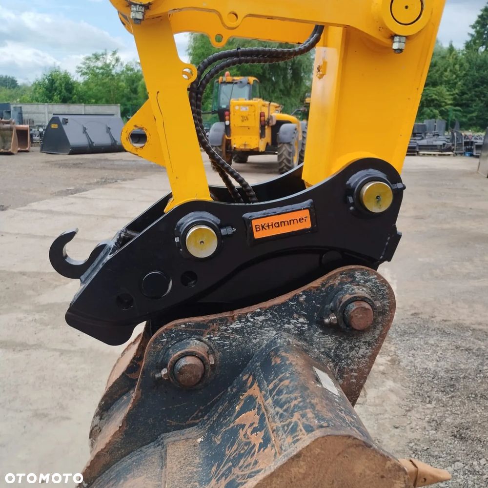 Szybkozłącze hydrauliczne BK Hammer maszyny 10-17t JCB JS130 JS145 - 10