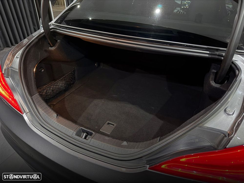 Mercedes-Benz CLA 180 d AMG Line - 37
