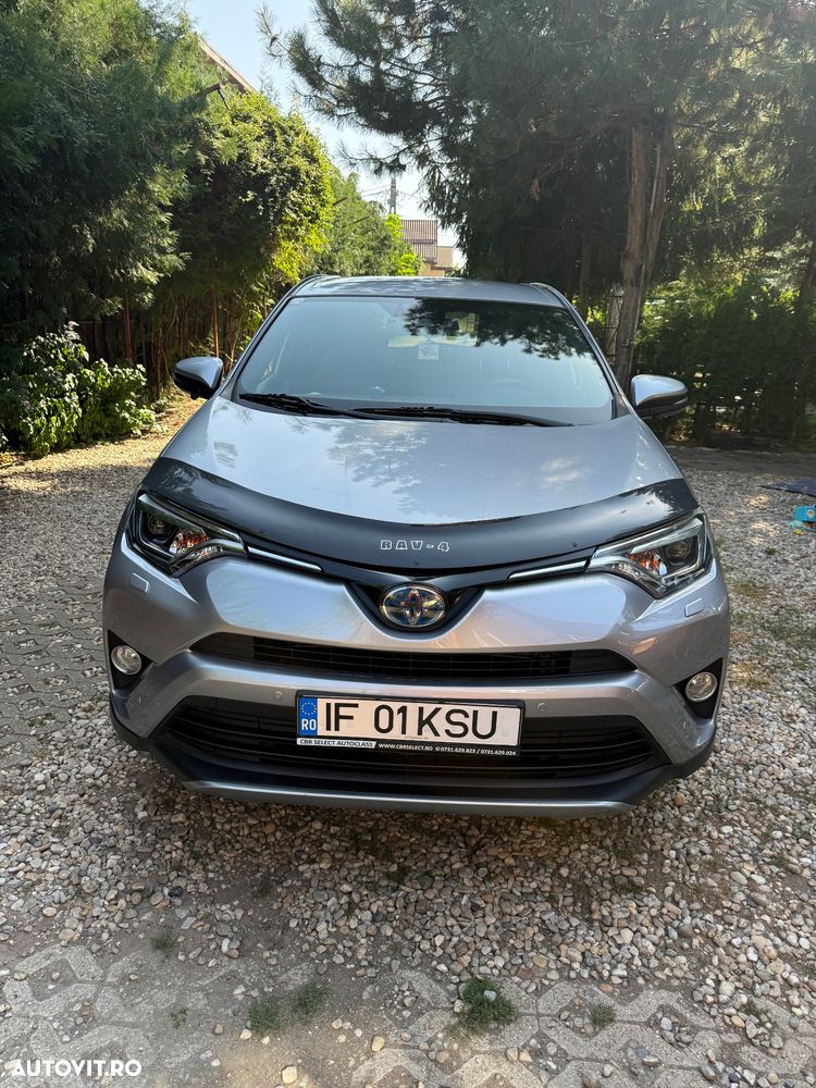 Toyota RAV4 - 3
