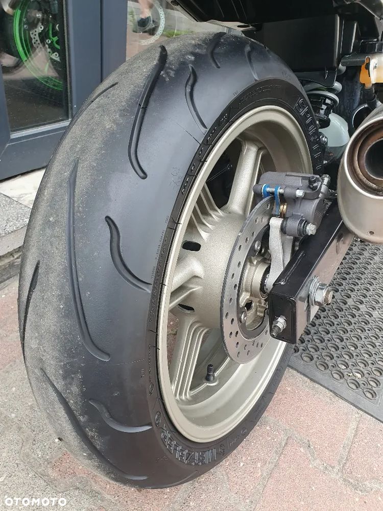 Honda CBF - 32
