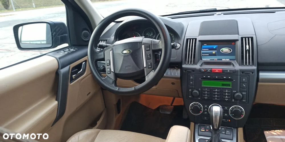 Land Rover Freelander TD4 Automatik SE - 18