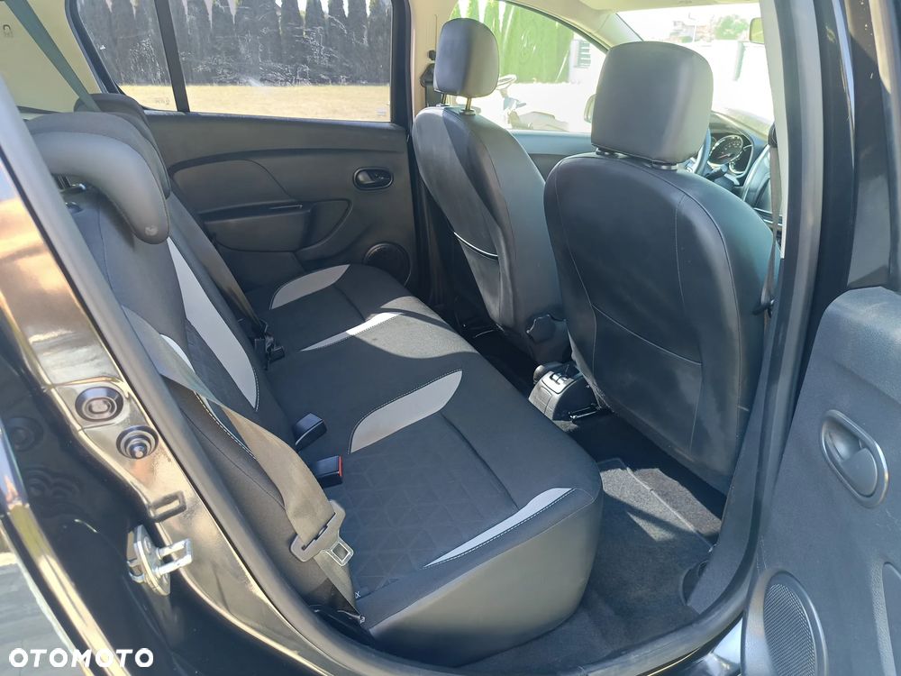 Dacia Sandero TCe 90 Celebration - 24