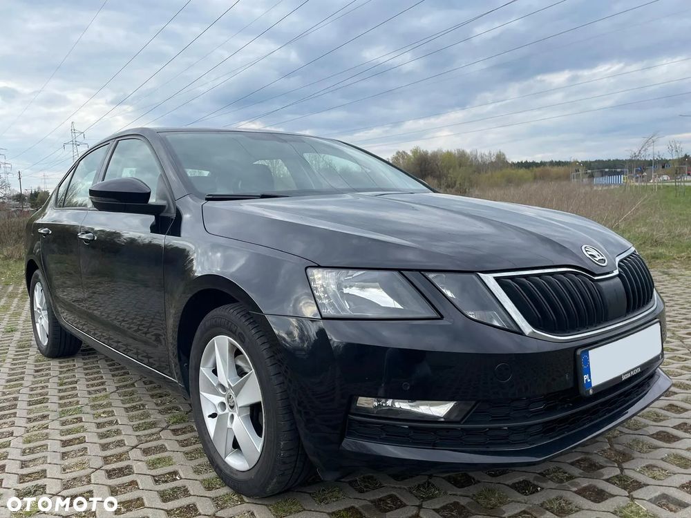 Skoda Octavia 2.0 TDI SCR Ambition - 2
