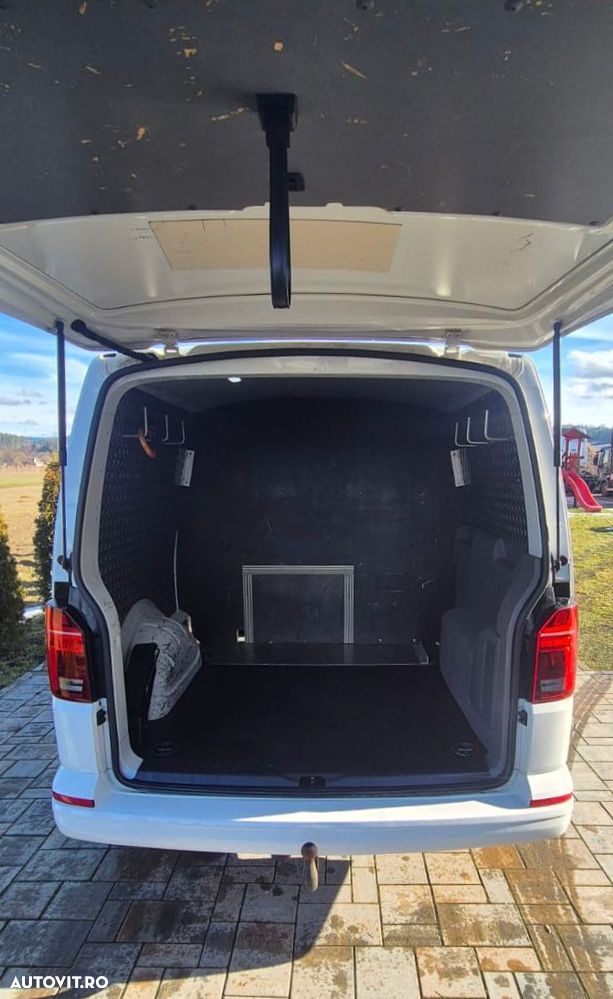 Volkswagen Transporter - 15
