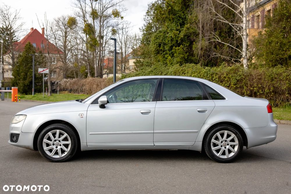 Seat Exeo 2.0 TDI DPF Style - 2