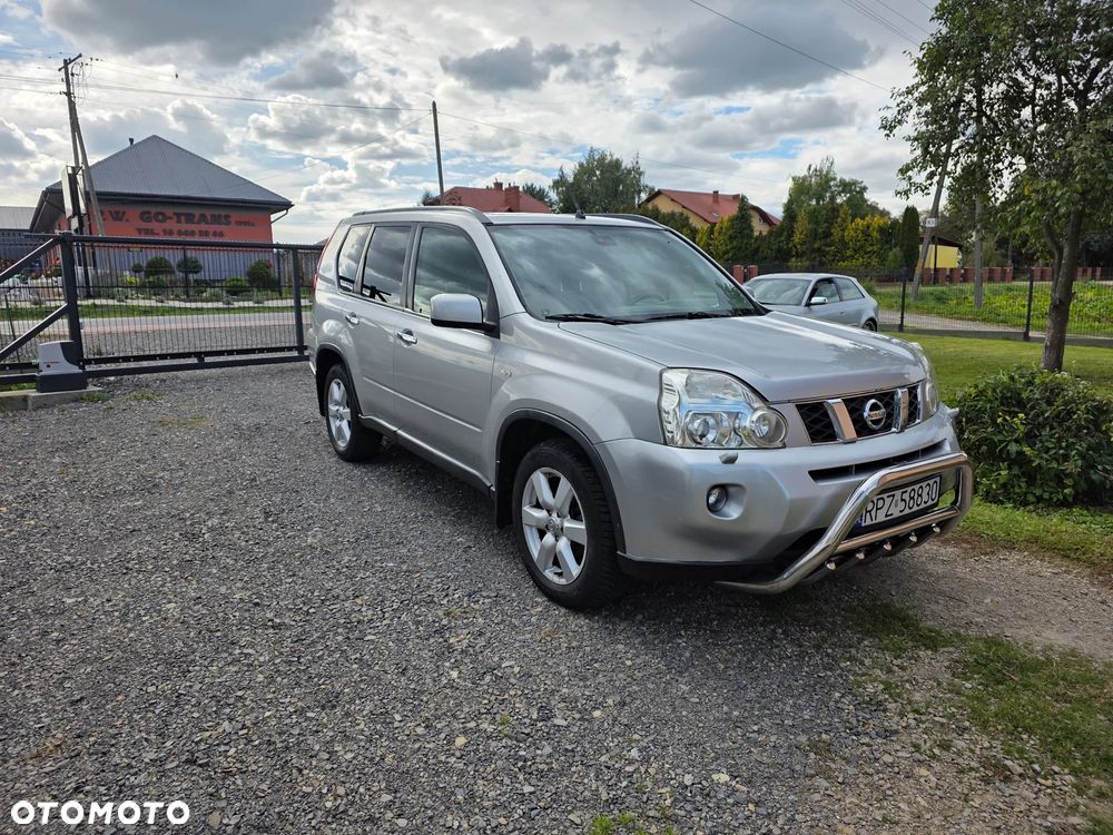 Nissan X-Trail 2.0 dCi LE - 3