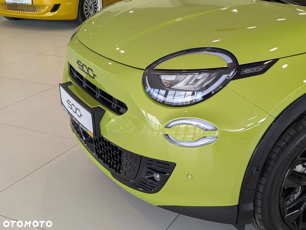 Fiat 600 HYBRID Sport - 41