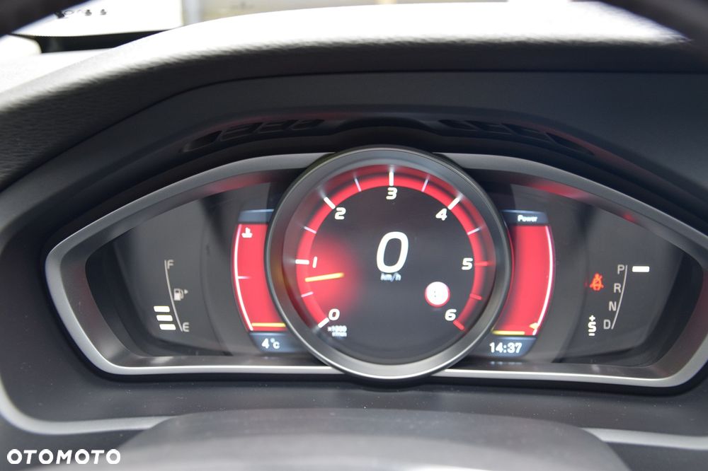 Volvo V40 D3 Geartronic Summum - 28