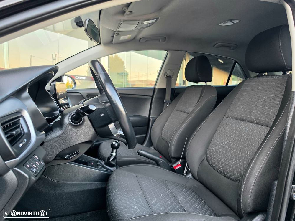 Kia Rio 1.2 CVVT Dynamic - 9