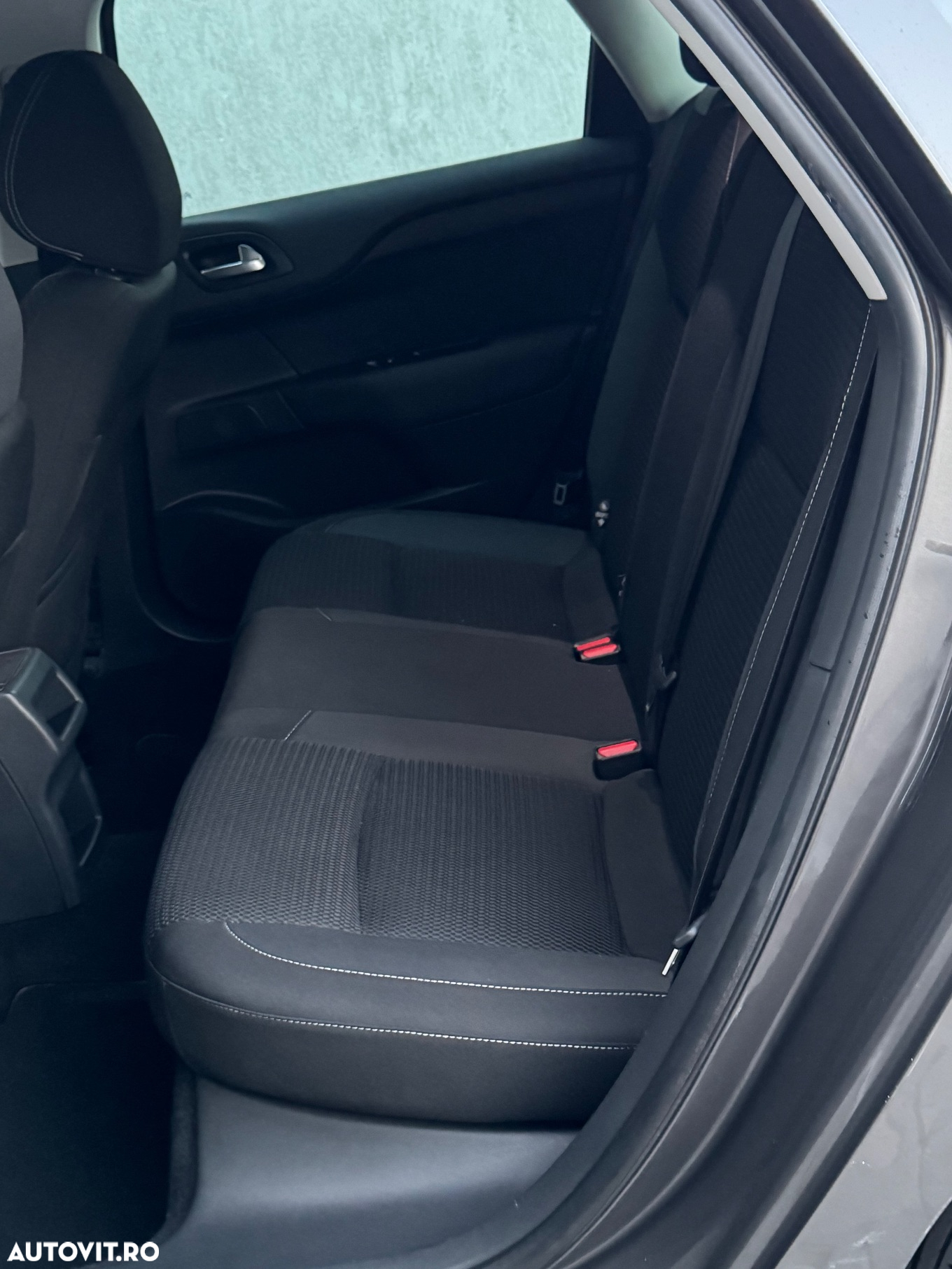 Citroën C4 BlueHDi 120 Stop&Start EAT6 Shine - 36