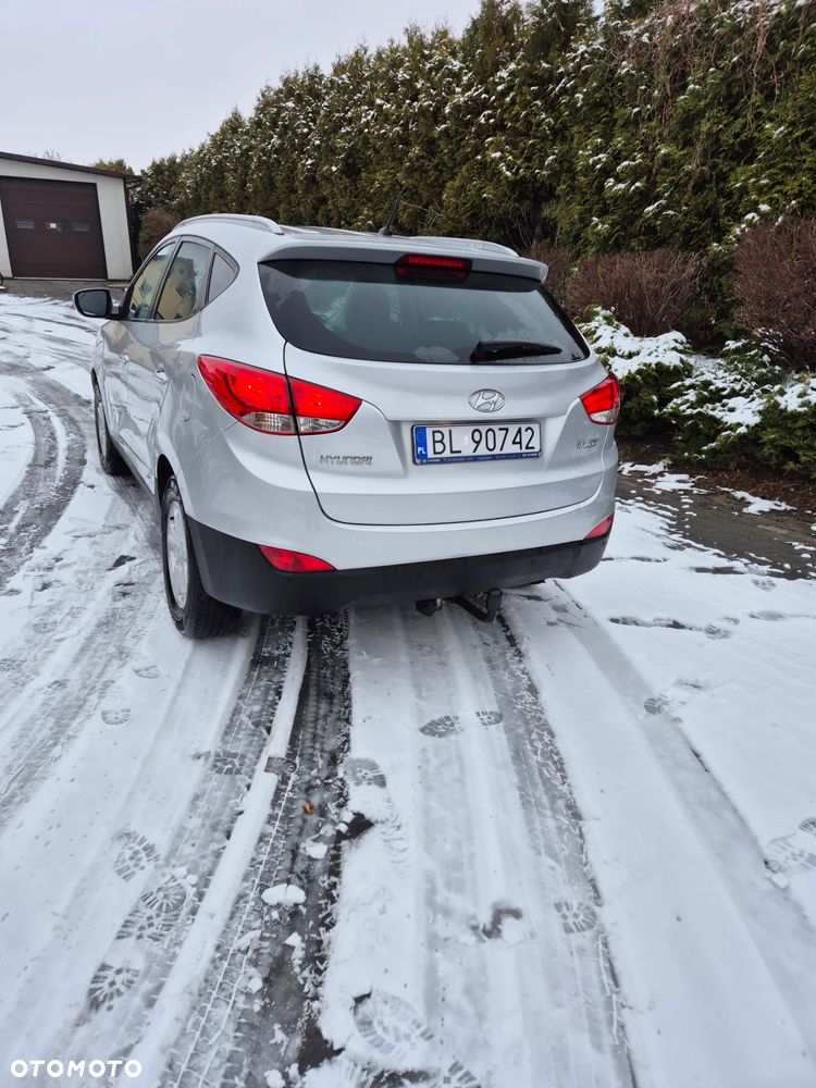 Hyundai ix35 blue 1.6 2WD Finale Silver - 3