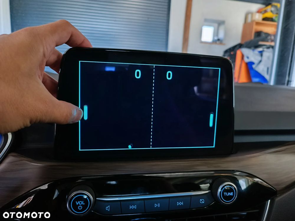 Ford Kuga 2.5 FHEV AWD Titanium X - 34