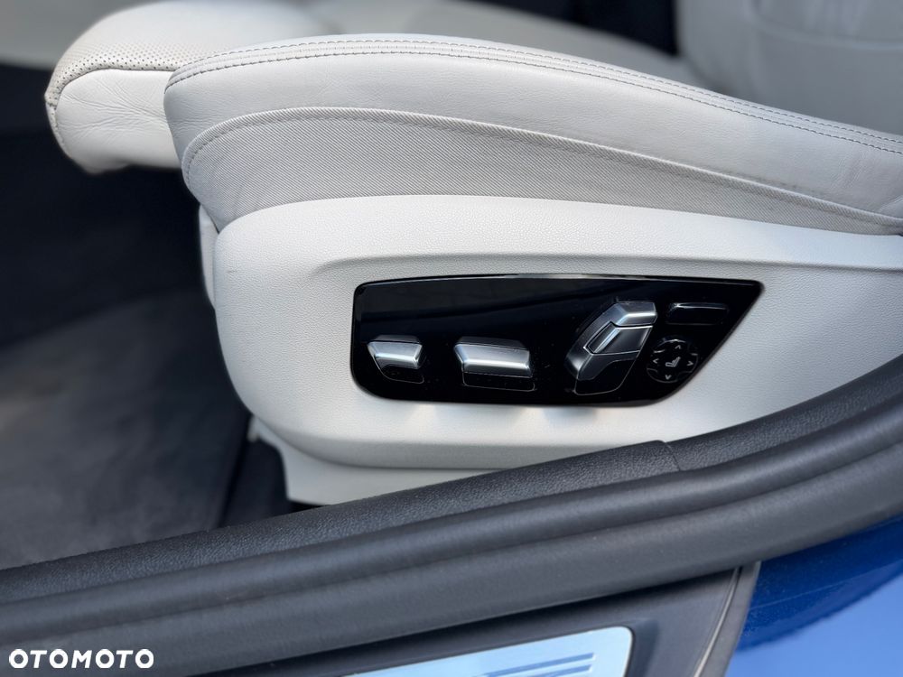 BMW Seria 5 530i xDrive M Sport sport - 15