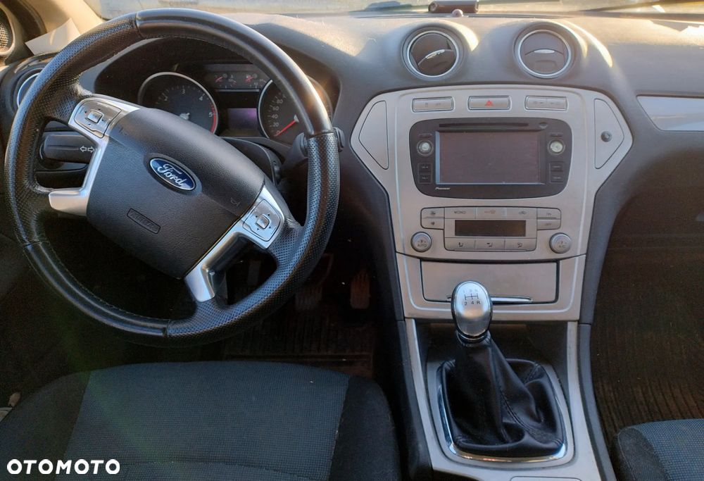 Ford Mondeo 1.8 TDCi Trend - 3