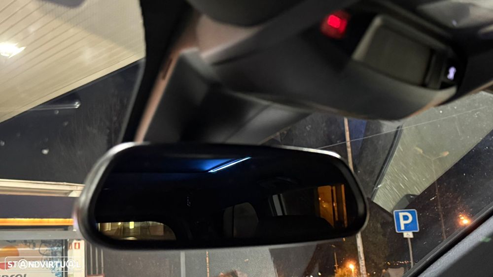 Peugeot 5008 1.5 BlueHDi GT Line J19 EAT8 - 50