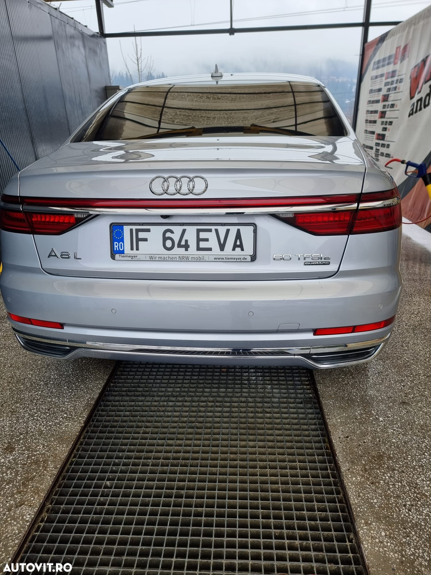 Audi A8 A8L 3.0 PI 60 TFSI e quattro Tiptronic PHEV - 6
