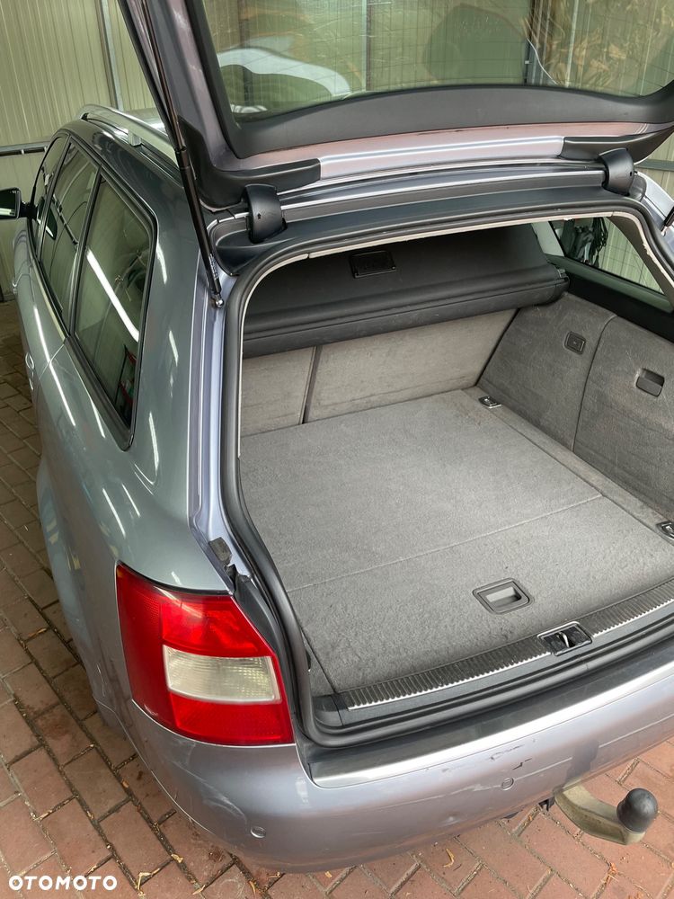 Audi A4 Avant - 6