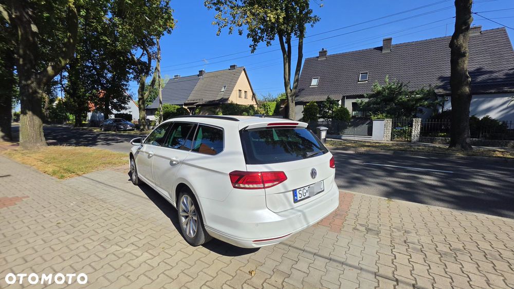 Volkswagen Passat 2.0 TDI (BlueMotion Technology) DSG Comfortline - 5