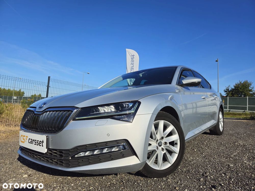 Skoda Superb 2.0 TDI SCR 4x4 Style DSG - 1
