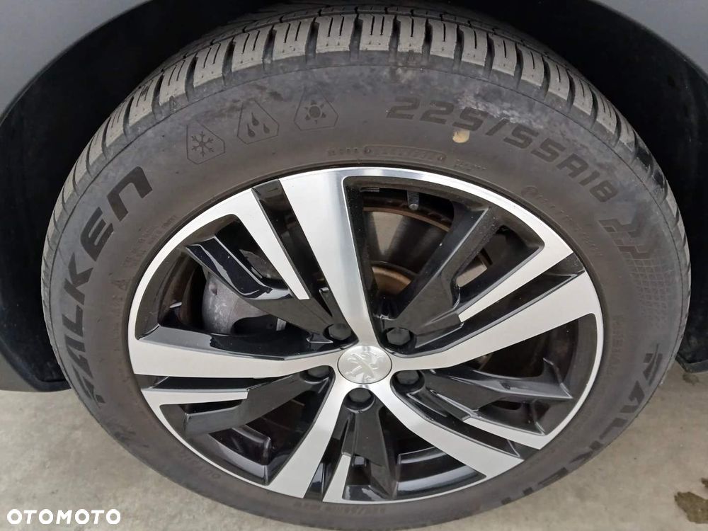 Peugeot 3008 1.6 PureTech Hybrid4 PHEV GT Pack S&S EAT8 - 16