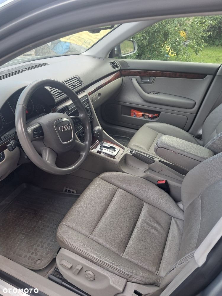 Audi A4 Avant - 5