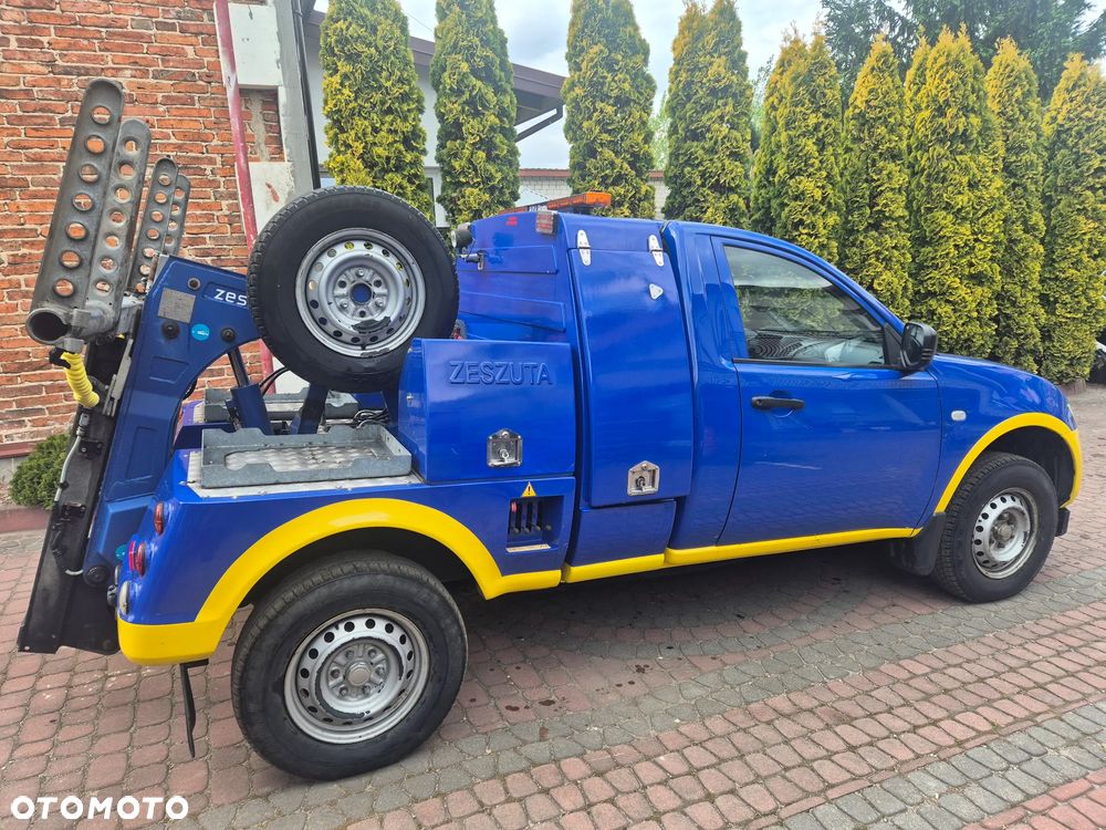 Mitsubishi L200 2.5 DID SC Inform AC - 2