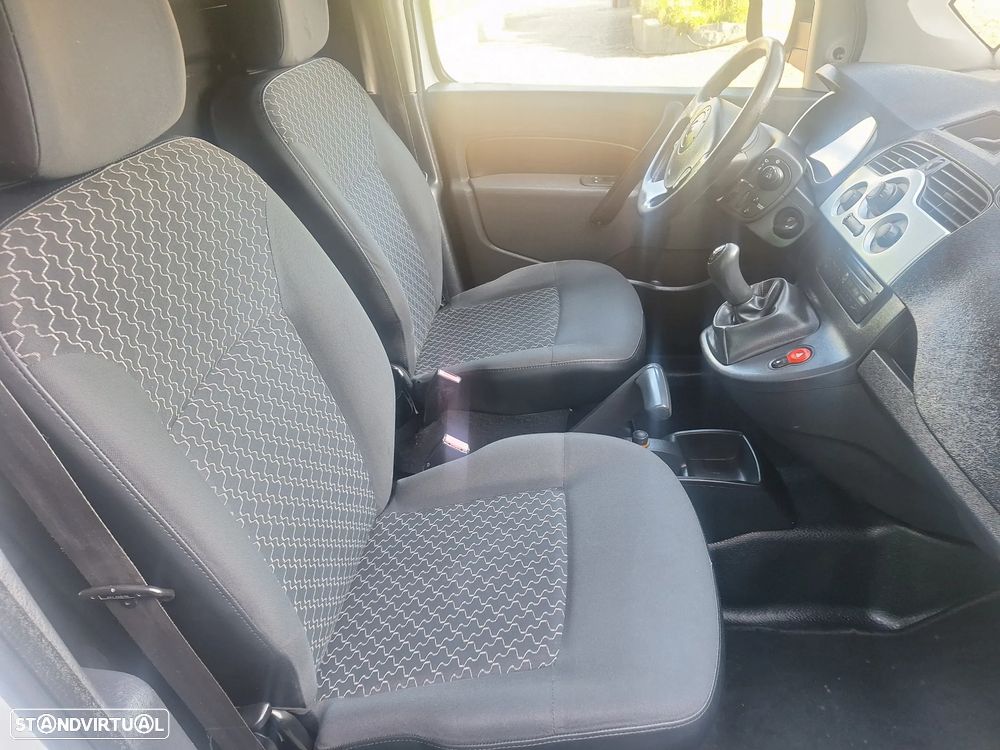 Renault Kangoo Maxi - 12
