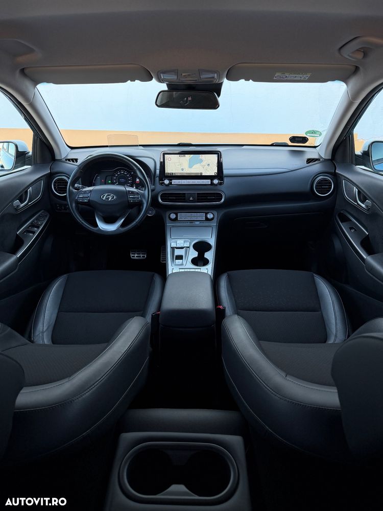 Hyundai KONA Premium - 5