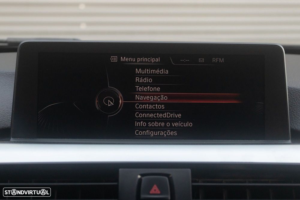 BMW 320 d Auto Pack M - 10
