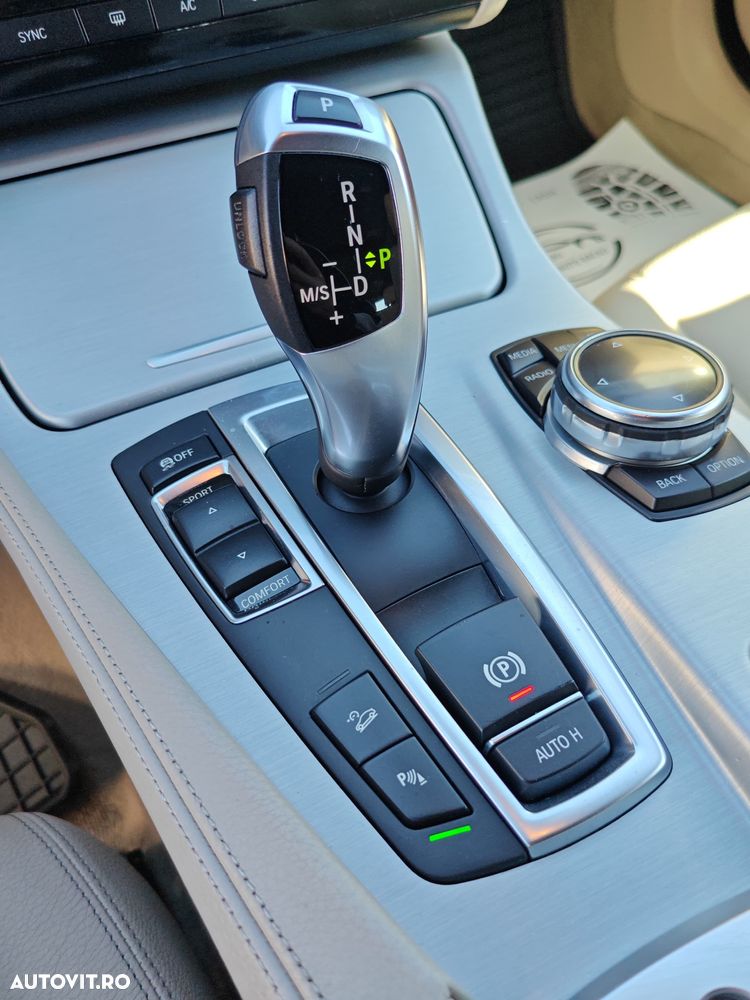 BMW Seria 5 520d xDrive Aut. Modern Line - 15