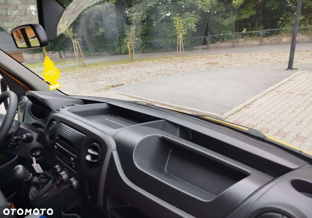 Renault Master - 24