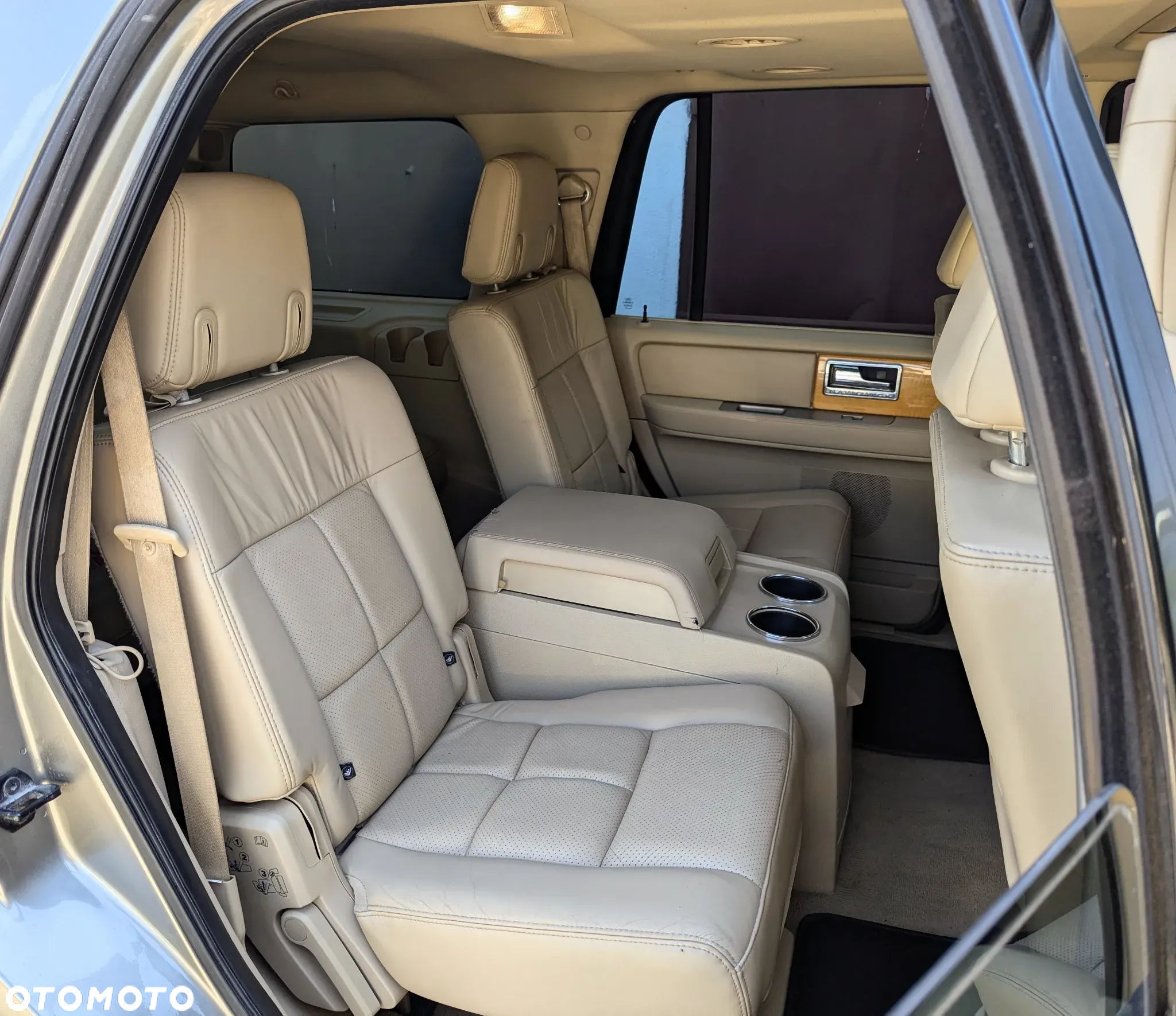 Lincoln Navigator 5.4 4x4 - 8