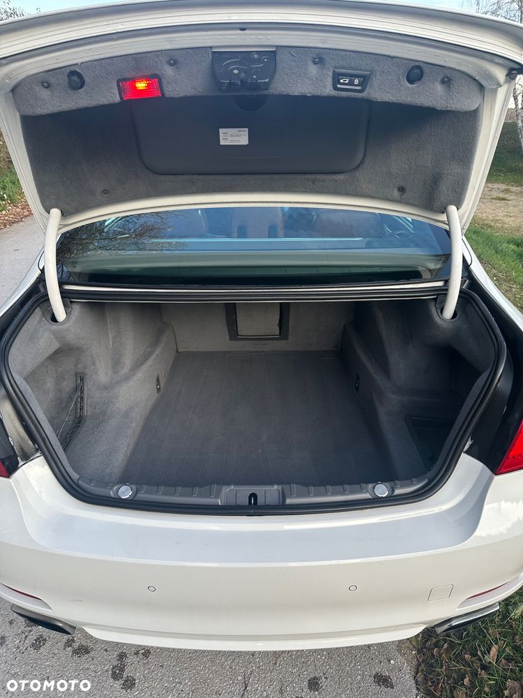 BMW Seria 7 740d xDrive - 9