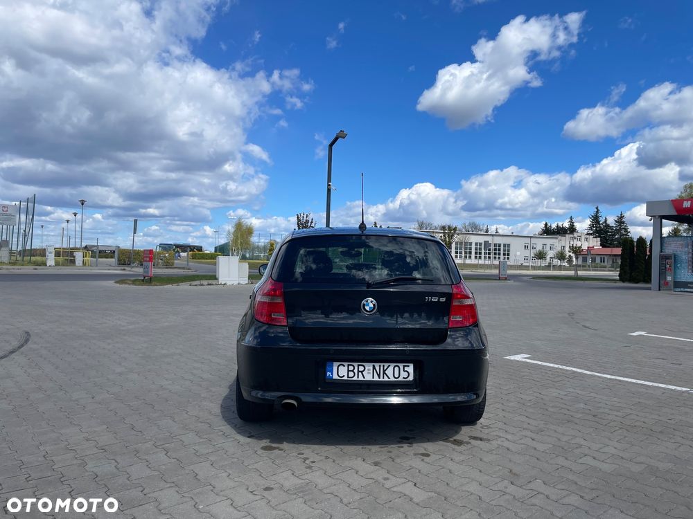 BMW Seria 1 118d - 5