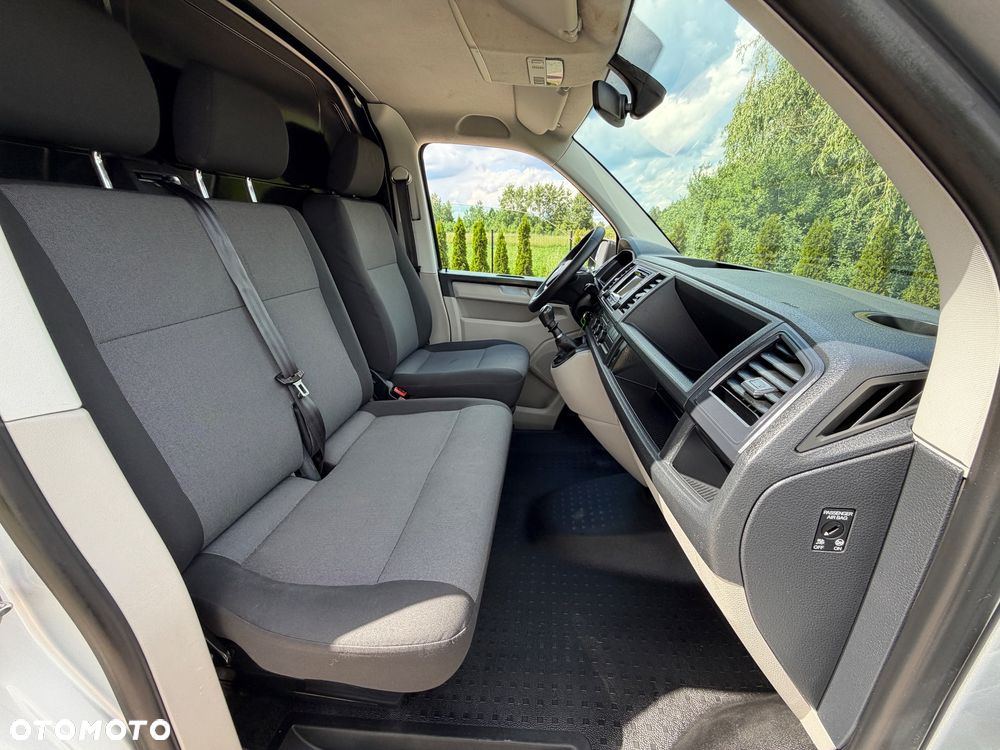 Volkswagen Transporter T6 - 34