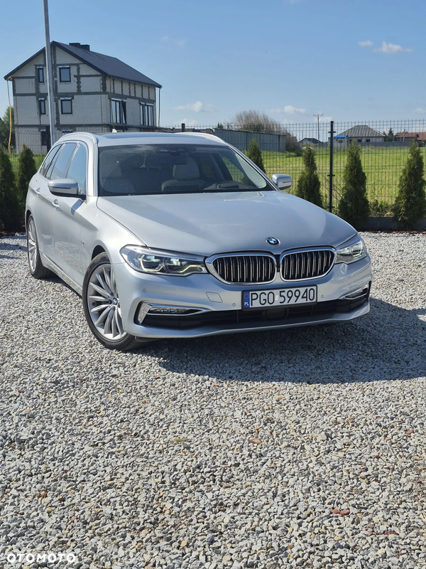 BMW Seria 5 530d Touring Luxury Line