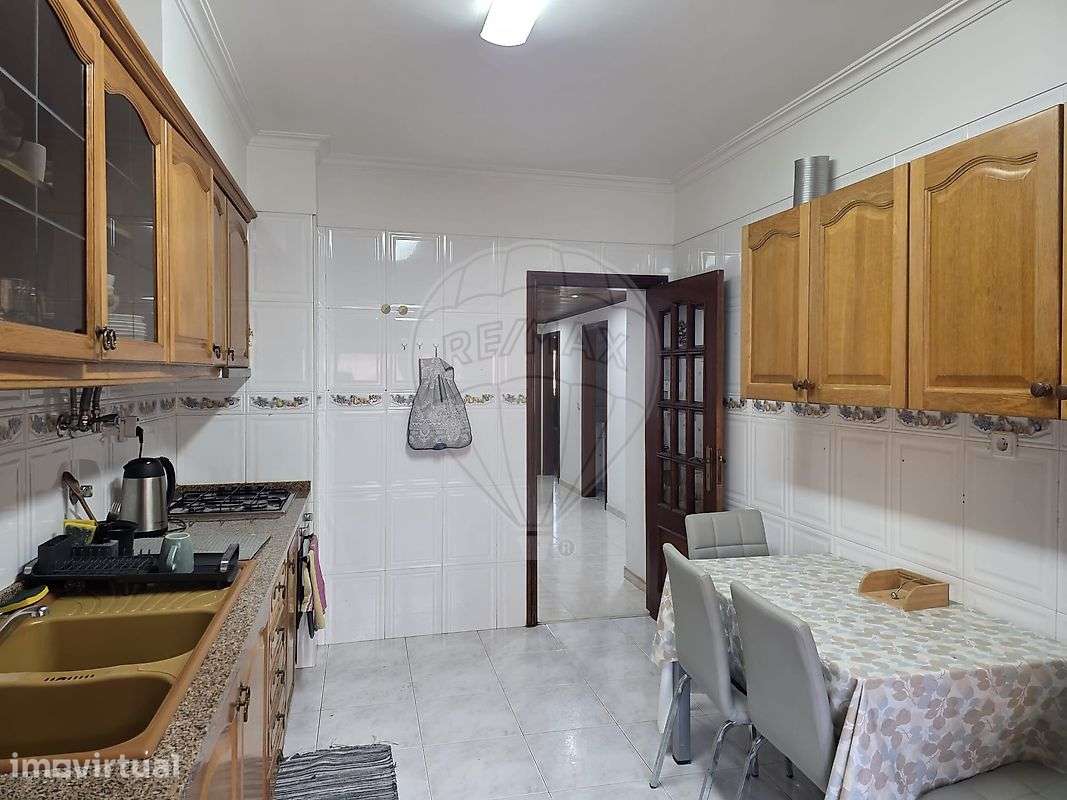 Apartamento T2 para arrendamento - Grande imagem: 5/17