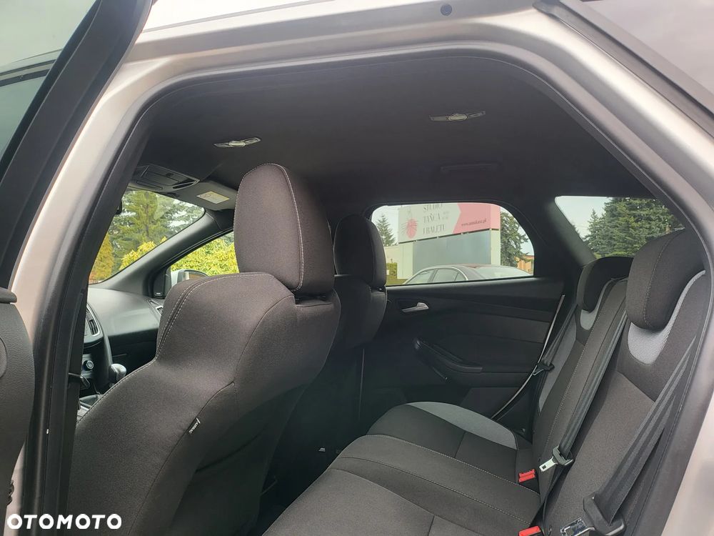 Ford Focus 2.0 TDCi ST-2 - 21