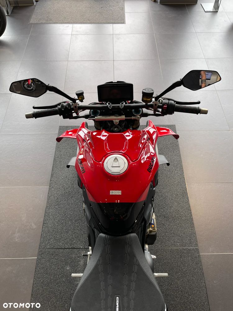 Ducati Streetfighter V4 - 14