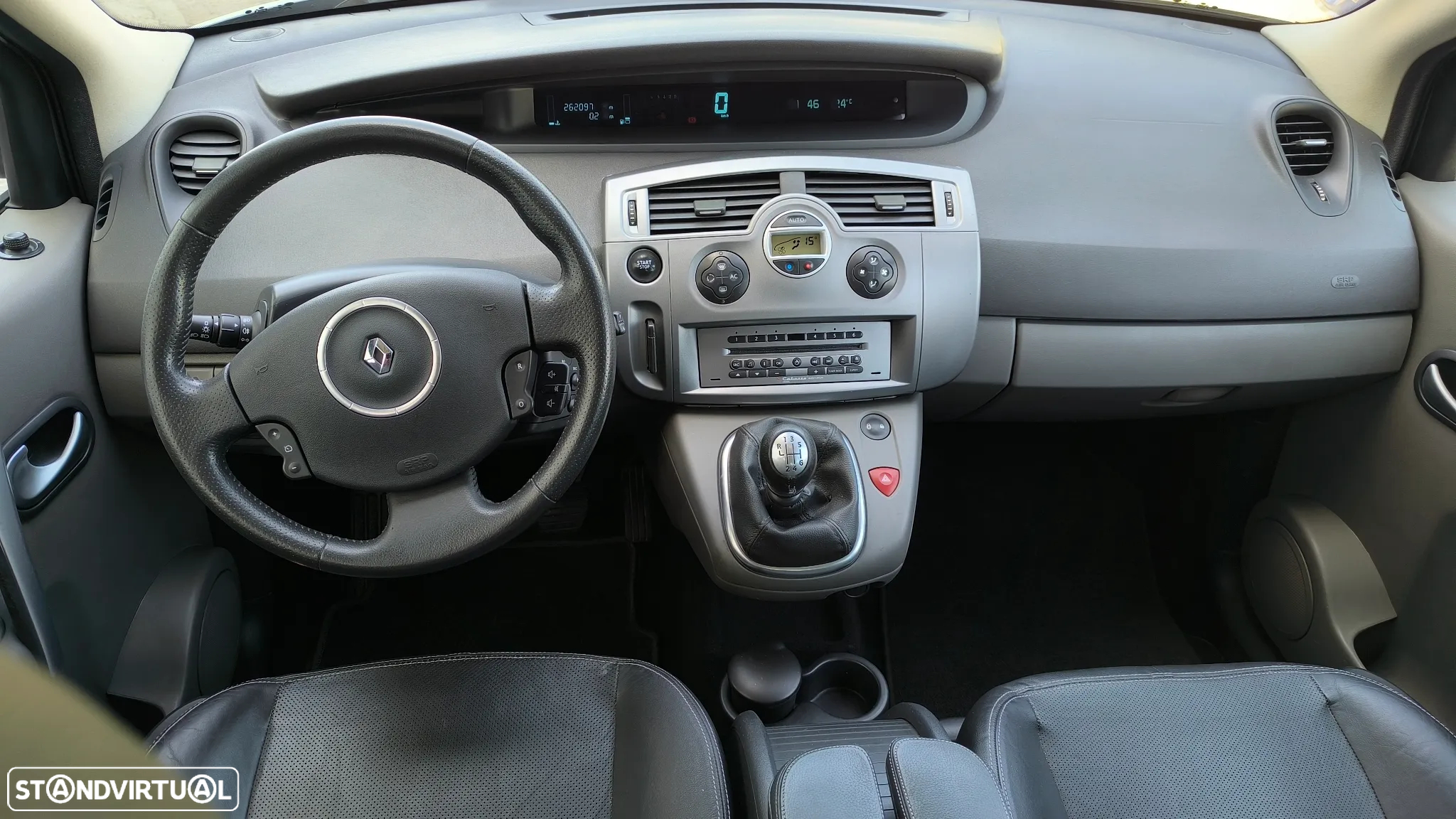 Renault Scénic 1.5 dCi Dynamique S - 11