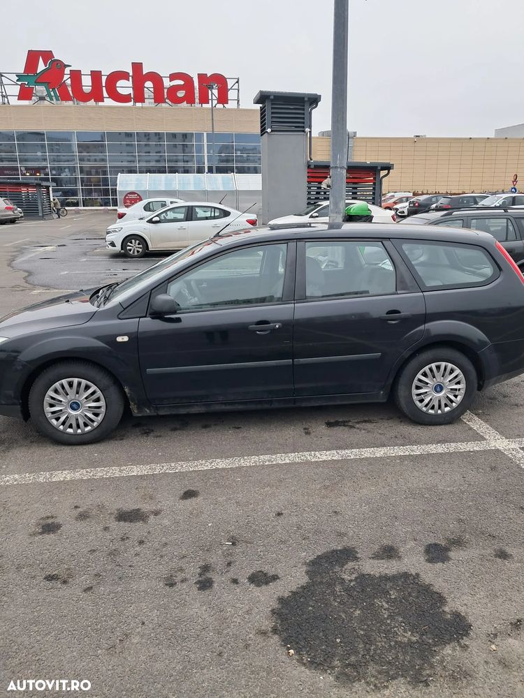 Ford Focus 1.6 TDCi Ambiente - 2