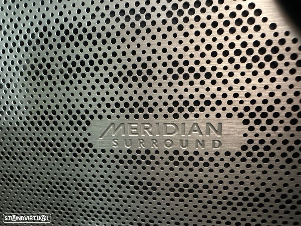 Land Rover Range Rover Velar 2.0 D R-Dynamic S - 26